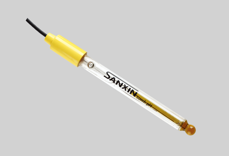 FCG-03-*�����{���y